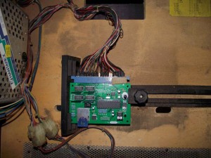 Jamma_new.jpg (61.58 KiB) 13784 mal betrachtet die Uzebox Jamma eingebaut