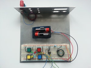 Simon_says_breadboard.jpg (1.51 MiB) 17862 mal betrachtet Mein kleiner Simon Says mit LPC810