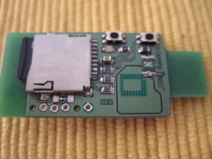 ESPmicroServer  SD-Webserver, mit dem microSD-Kartenhalter.