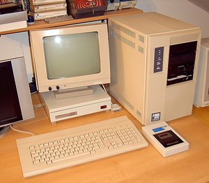 p8000-compact.jpg