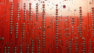 20191030_234806.jpg (1.14 MiB) 25354 mal betrachtet CPU stützkondensator 100n gegen Masse